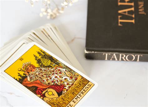 The Fascinating World of Witch Tarot Card Interpretation